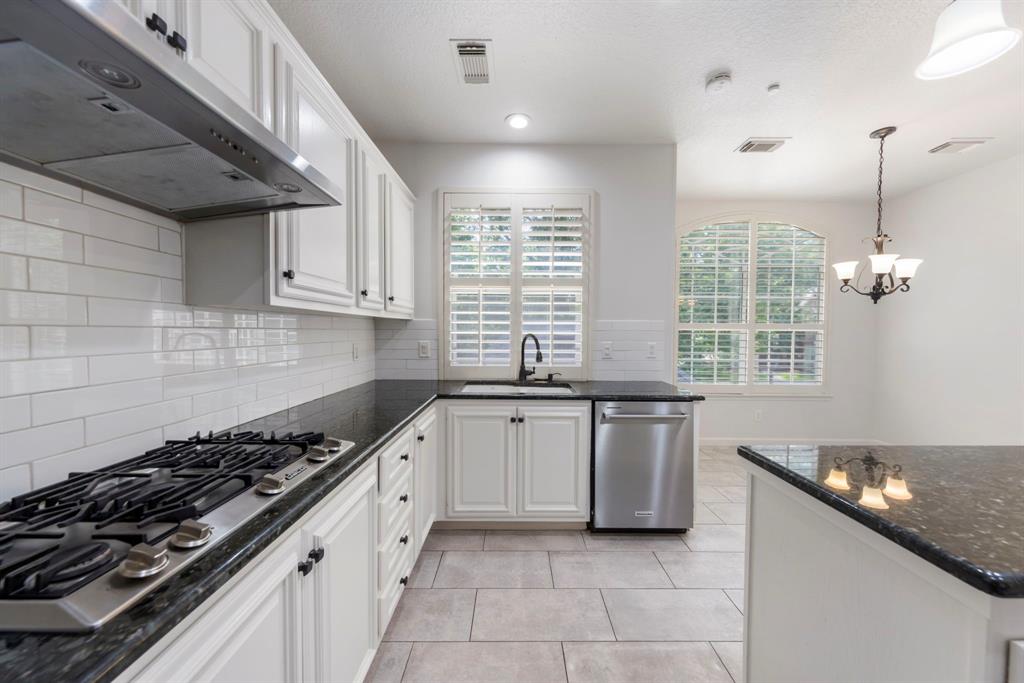 66 Pinepath Place, The Woodlands, Texas image 26
