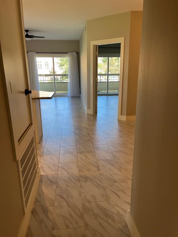 18809 Egret Bay Blvd Boulevard #301, Webster, Texas image 19