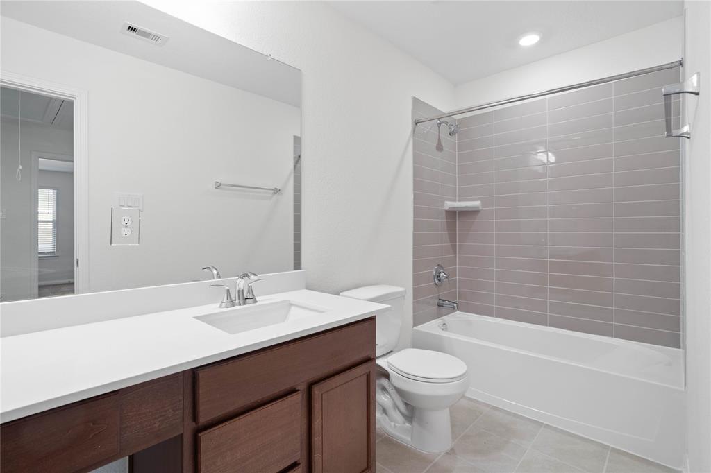 4812 Sun Falls Drive, Katy, Texas image 14
