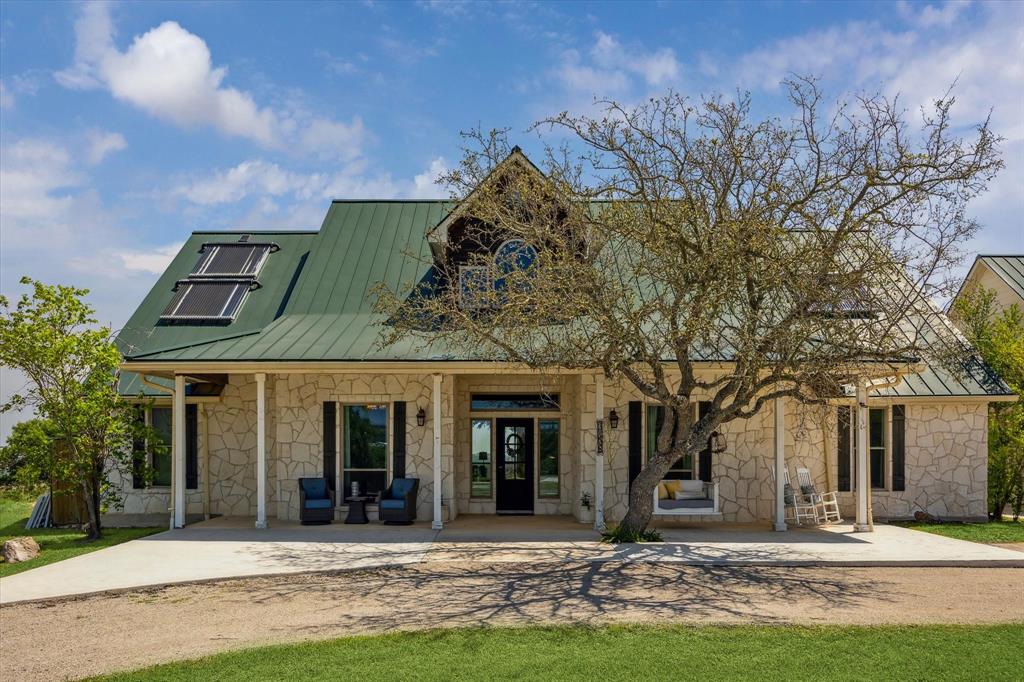 3108 Rolling Hills Road