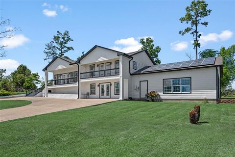 A home in Onalaska