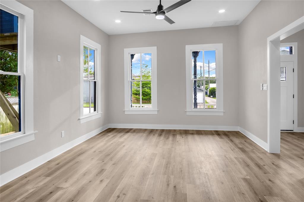 614 11th Street, Galveston, Texas image 10