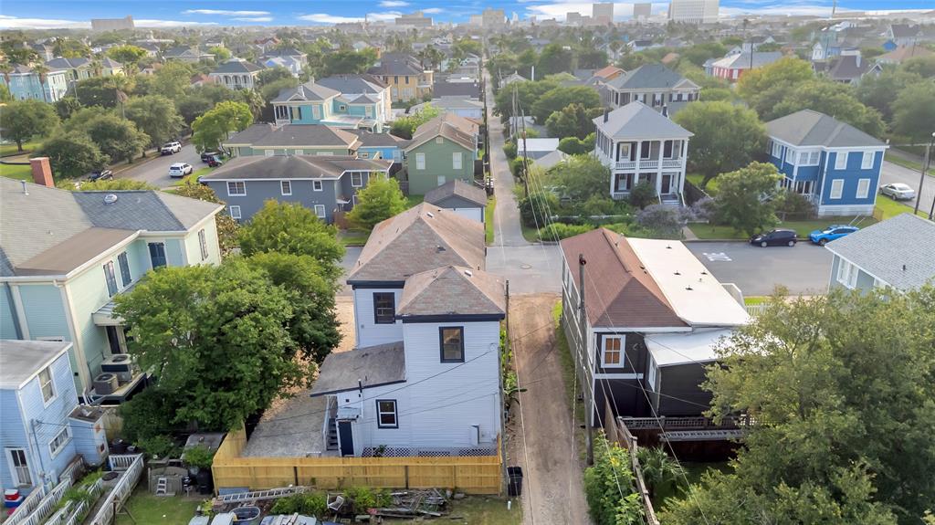 614 11th Street, Galveston, Texas image 36
