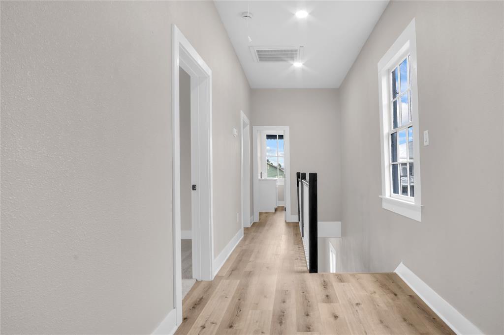 614 11th Street, Galveston, Texas image 23