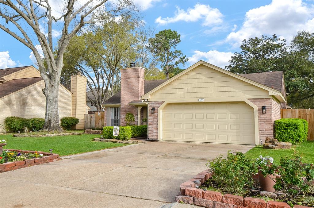 11306 Willow Field Drive