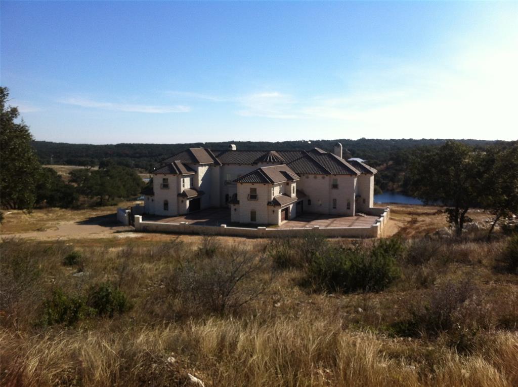 323 S Clear Lake Drive, New Braunfels, Texas image 1