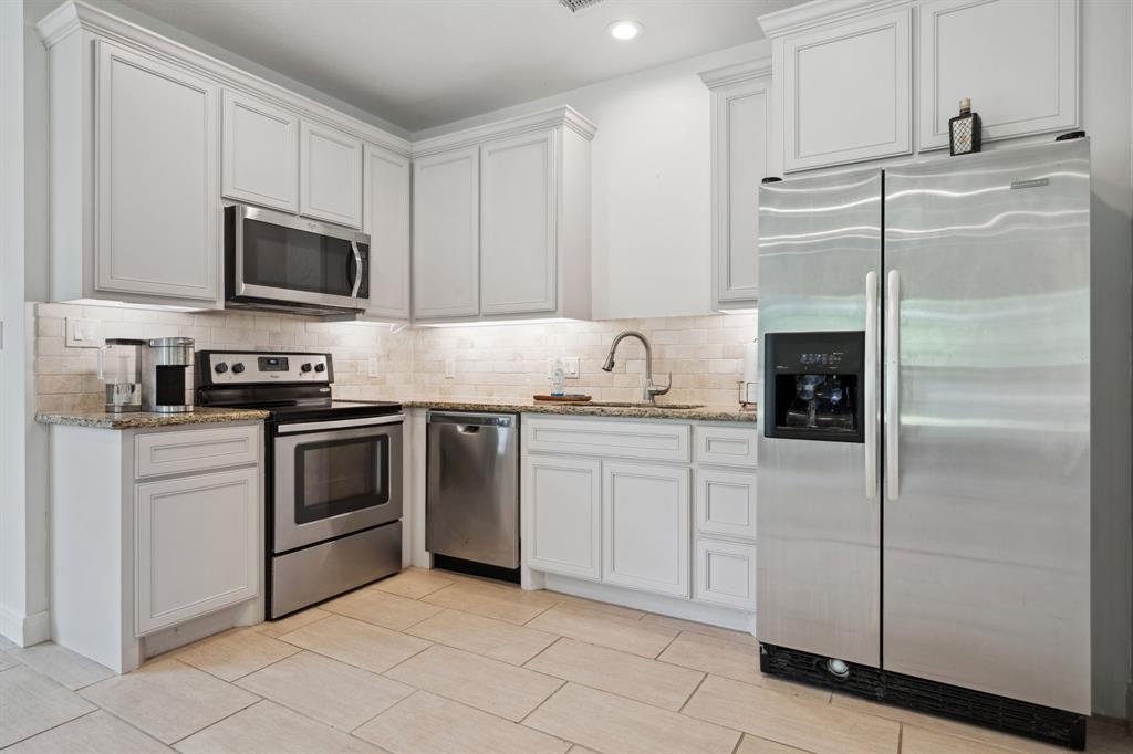 14940 Constellation Circle, Willis, Texas image 8