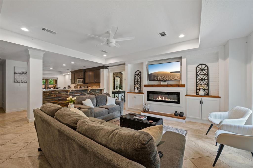 14940 Constellation Circle, Willis, Texas image 12