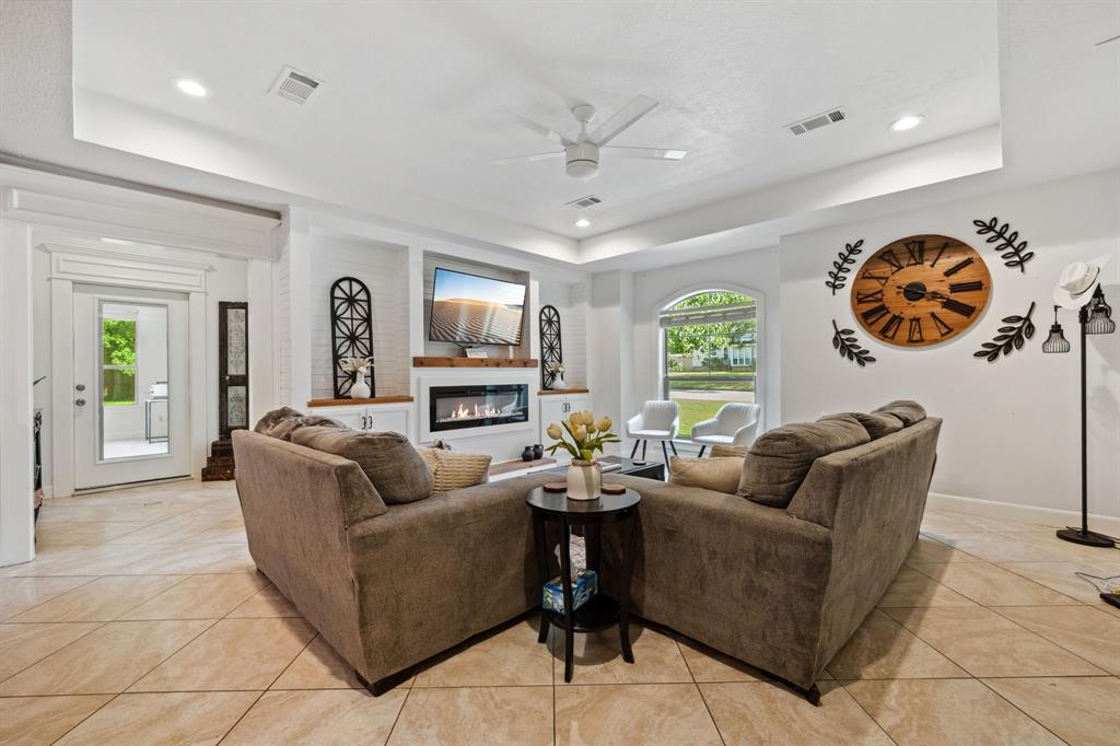 14940 Constellation Circle W