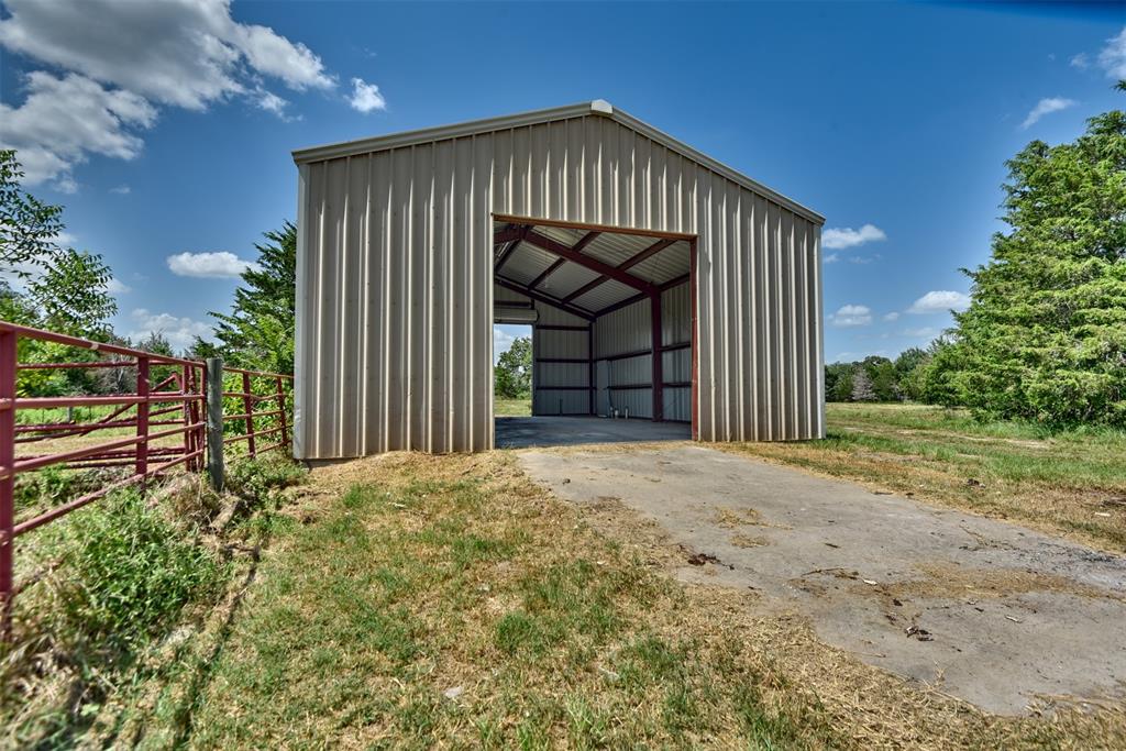 7157 Fm 1697, Carmine, Texas image 39