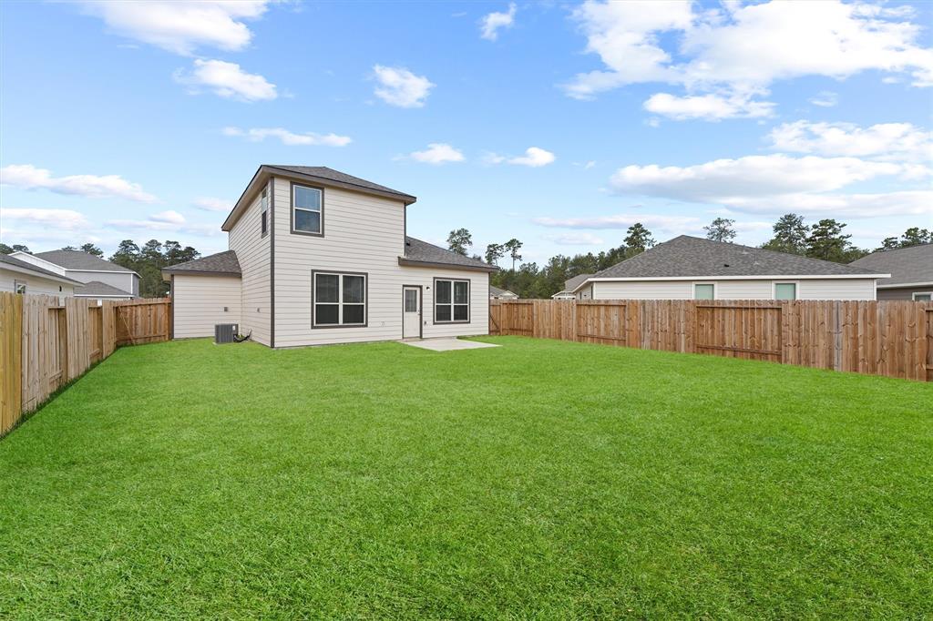 2116 Cedar Bend Drive, Conroe, Texas image 28