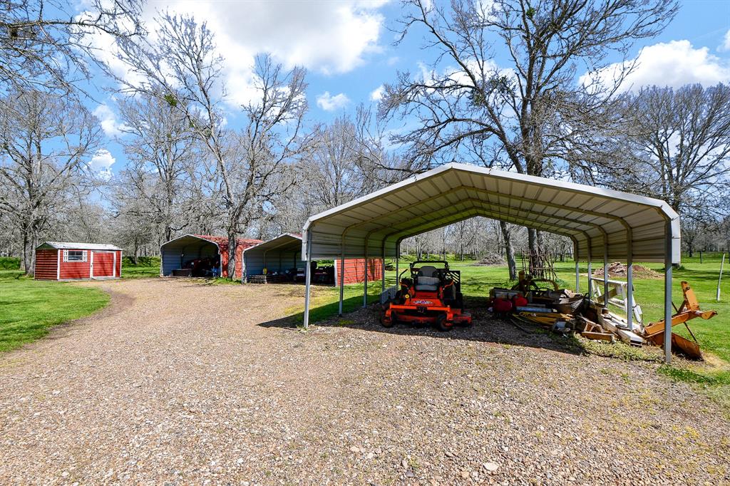 530 Chisolm Trail, Wallis, Texas image 48