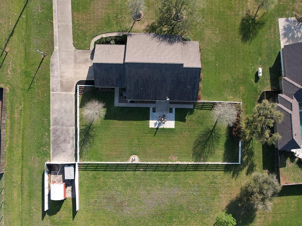 2862 Dees Circle, Sealy, Texas image 37