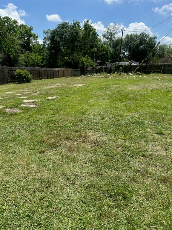 County Rd 42, Rosharon, Texas image 3