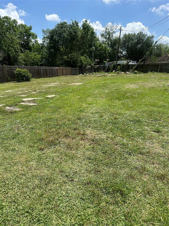 County Rd 42, Rosharon, Texas image 2