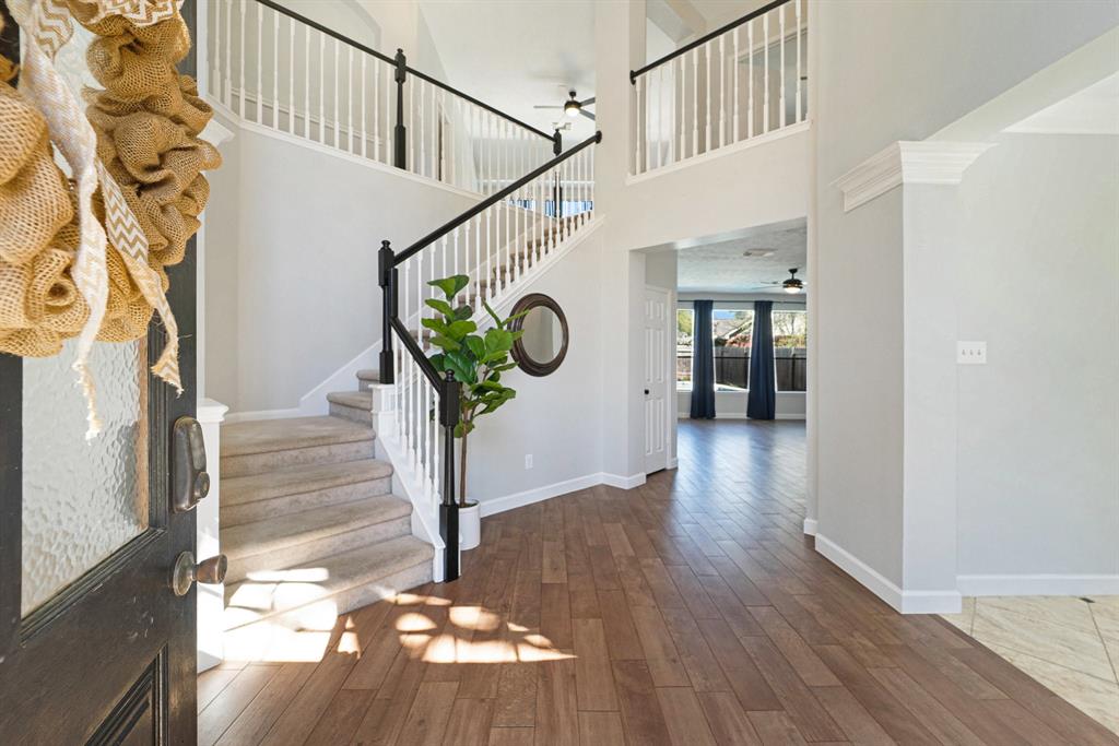 11806 Lake Grove Bend Road