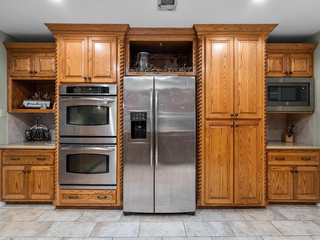 3188 County Road 181, Alvin, Texas image 17