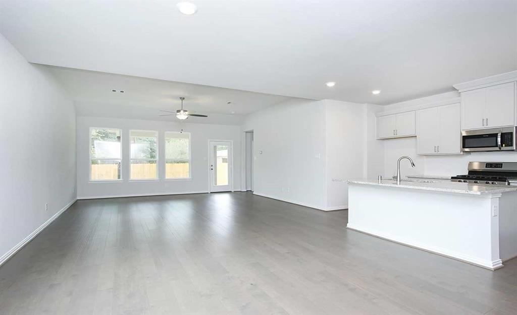 2014 Sunflower Court, Sugar Land, Texas image 6