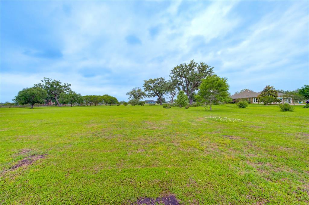 2418 Majestic Oaks Court