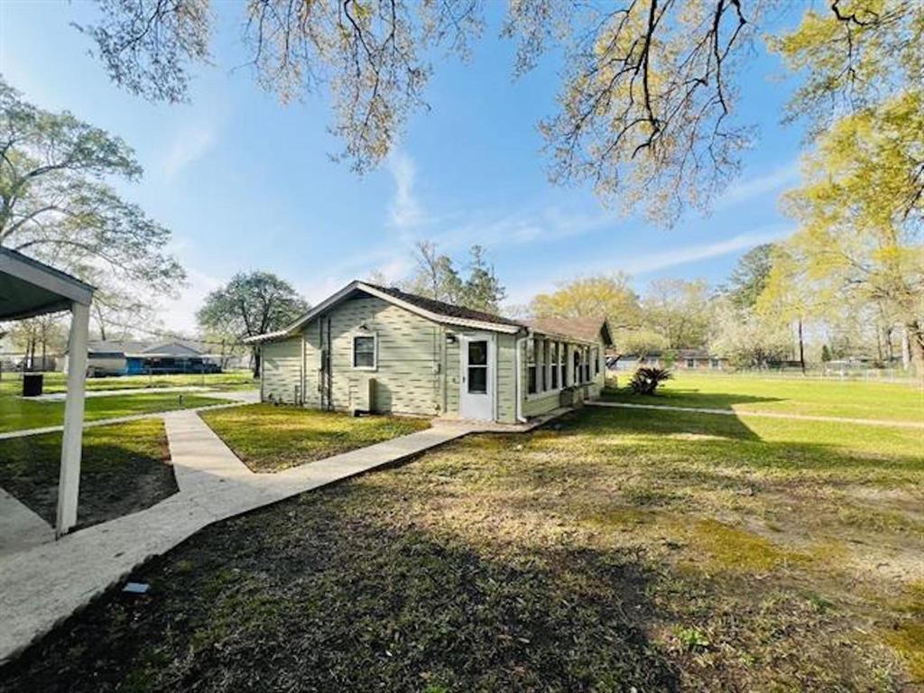 1295 Archie Street, Vidor, Texas image 4