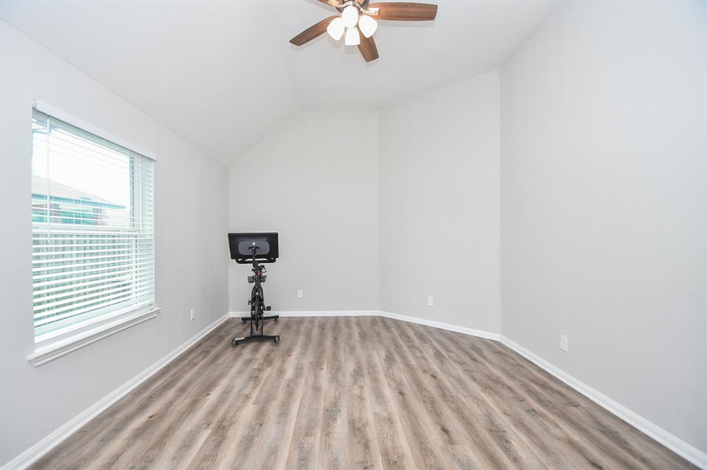 11819 Eagle Ridge Drive, Mont Belvieu, Texas image 26