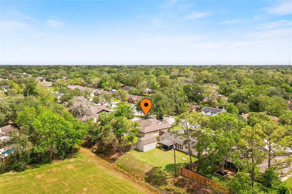 1916 Tracy Lynn Lane, Alvin, Texas image 20
