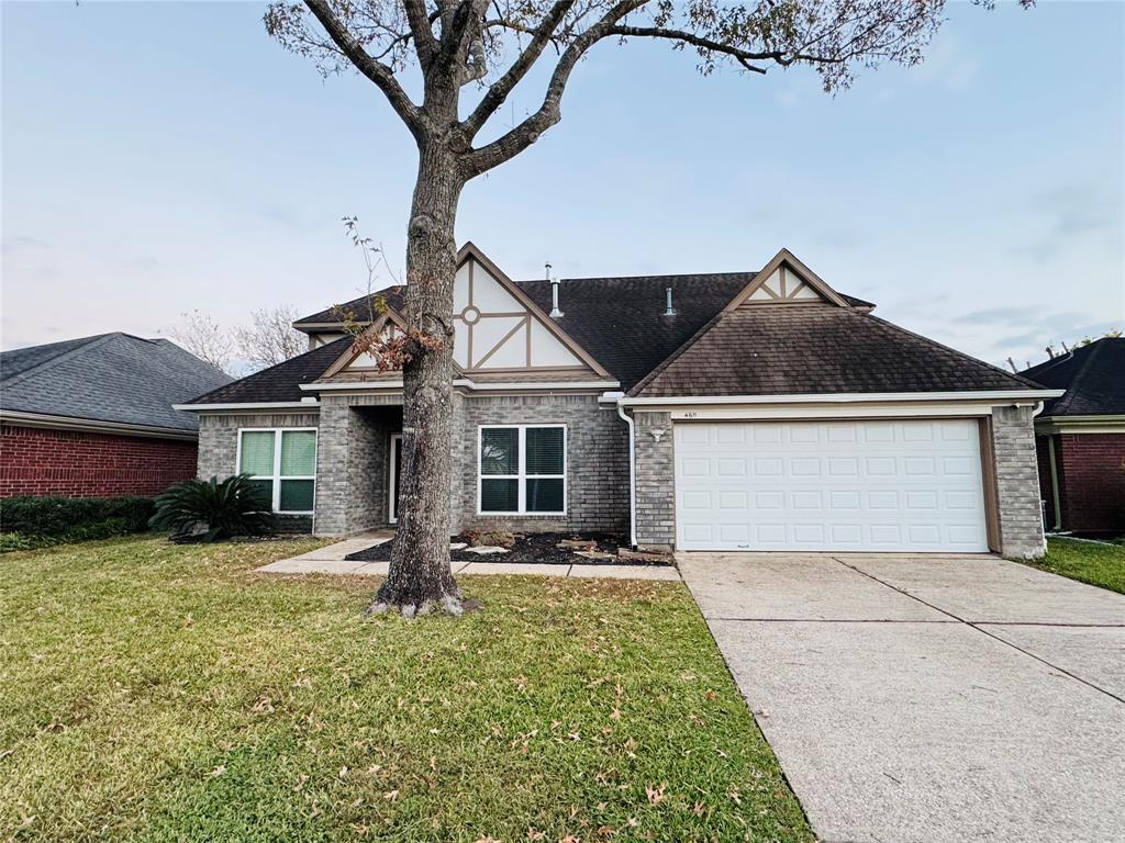 4611 Five Knolls Drive, Friendswood, Texas image 2