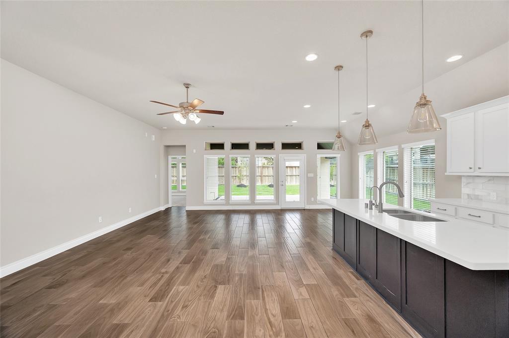 8106 Triumph Bend Way, Magnolia, Texas image 17