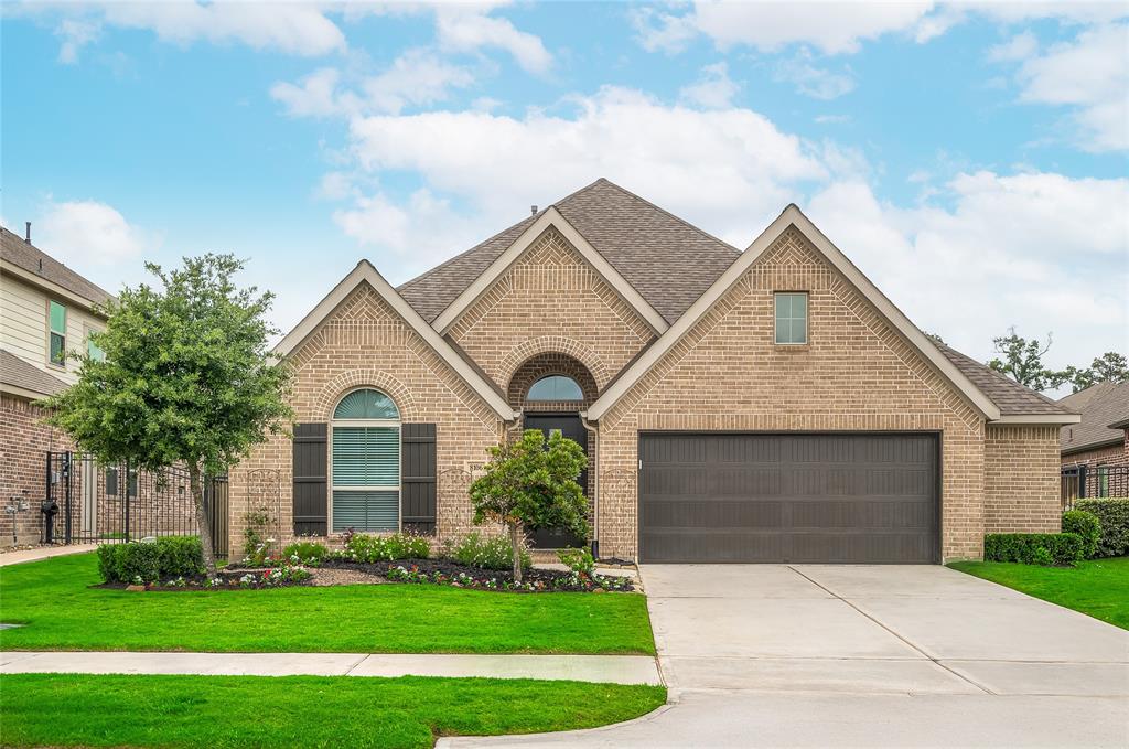8106 Triumph Bend Way, Magnolia, Texas image 1