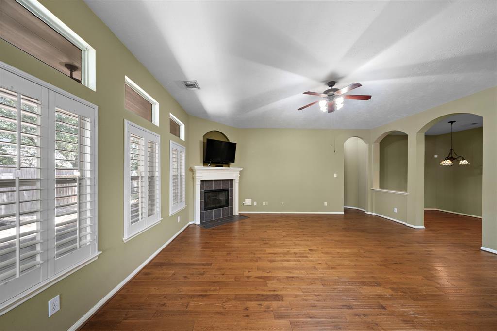 1506 Lake Buchanan Court, Richmond, Texas image 8