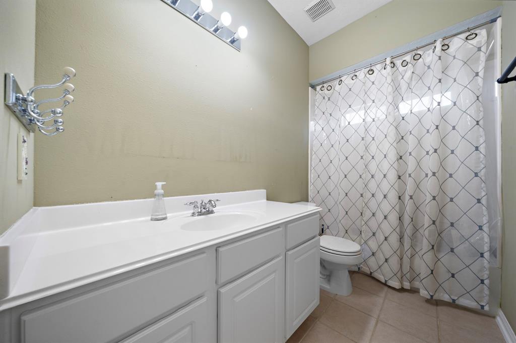 1506 Lake Buchanan Court, Richmond, Texas image 31