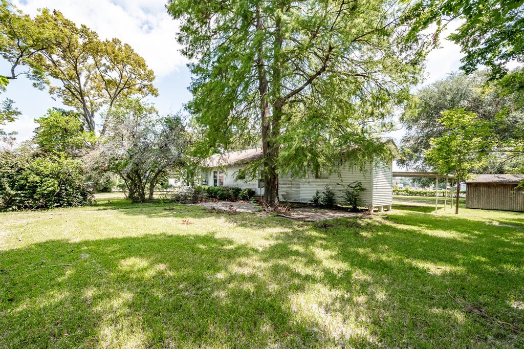 1100 E Houston Street, Cleveland, Texas image 19