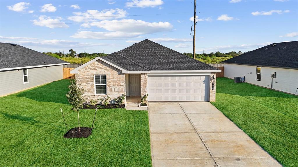 8046 Marchese Drive, Richmond, Texas image 3