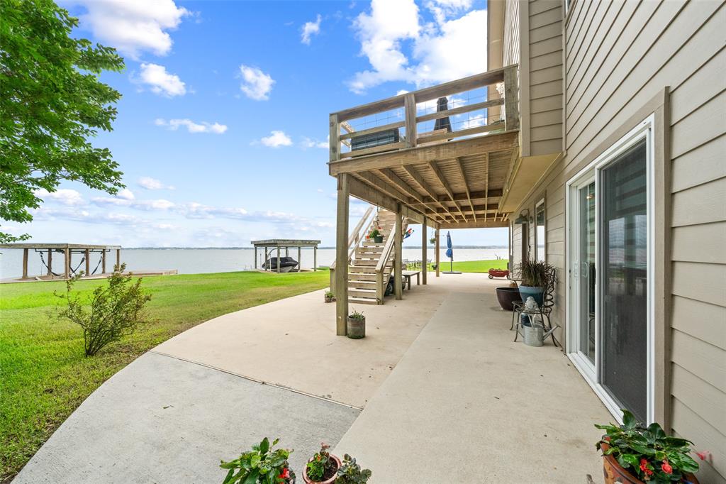 79 Lakeview Village