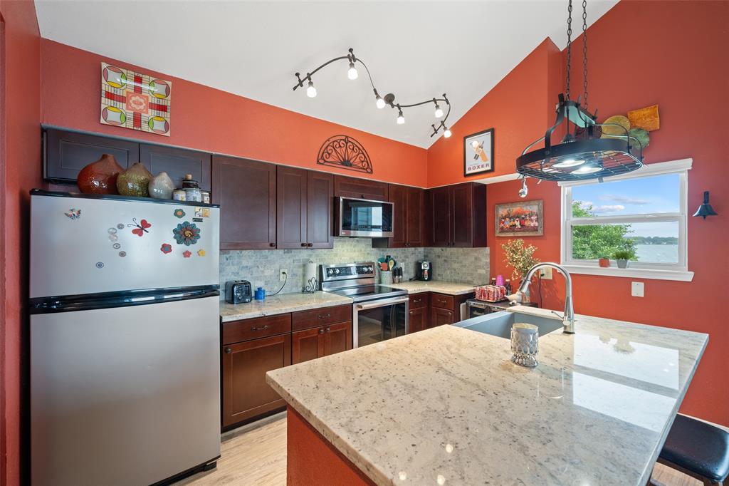 79 Lakeview Village, Conroe, Texas image 13