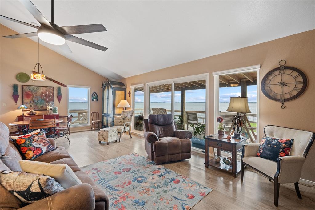 79 Lakeview Village, Conroe, Texas image 7