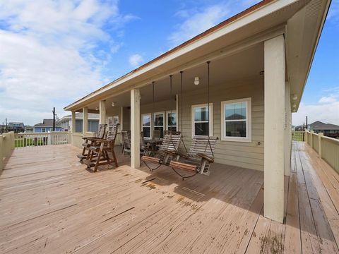 A home in Crystal Beach