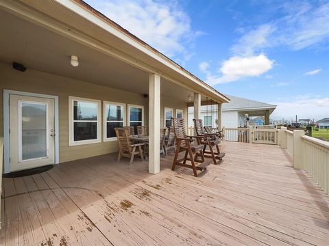 A home in Crystal Beach