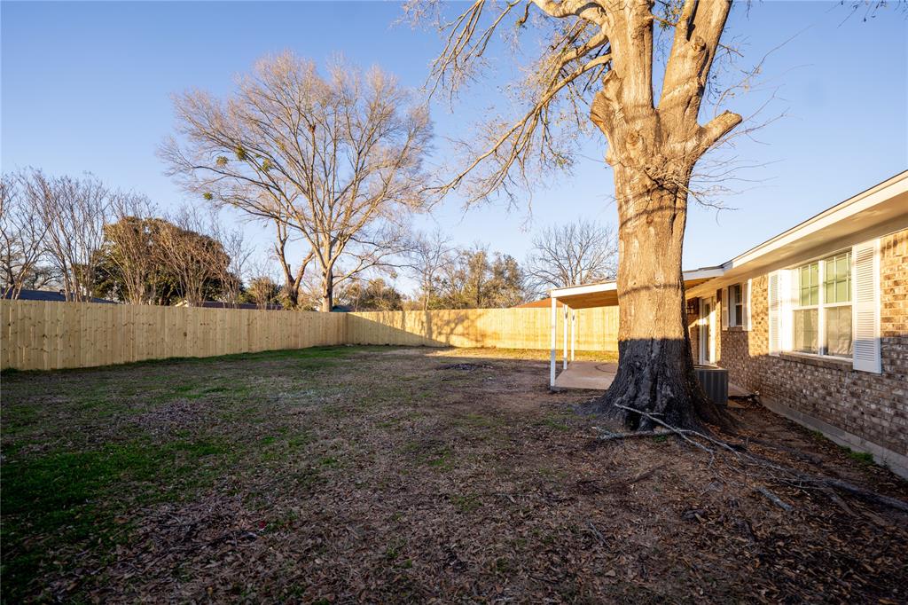 122 Village Way Street, Crockett, Texas image 6