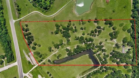 Vacant Land For Sale - 39360 Highway 105<br/> Hardin County, Saratoga, TX 77585
