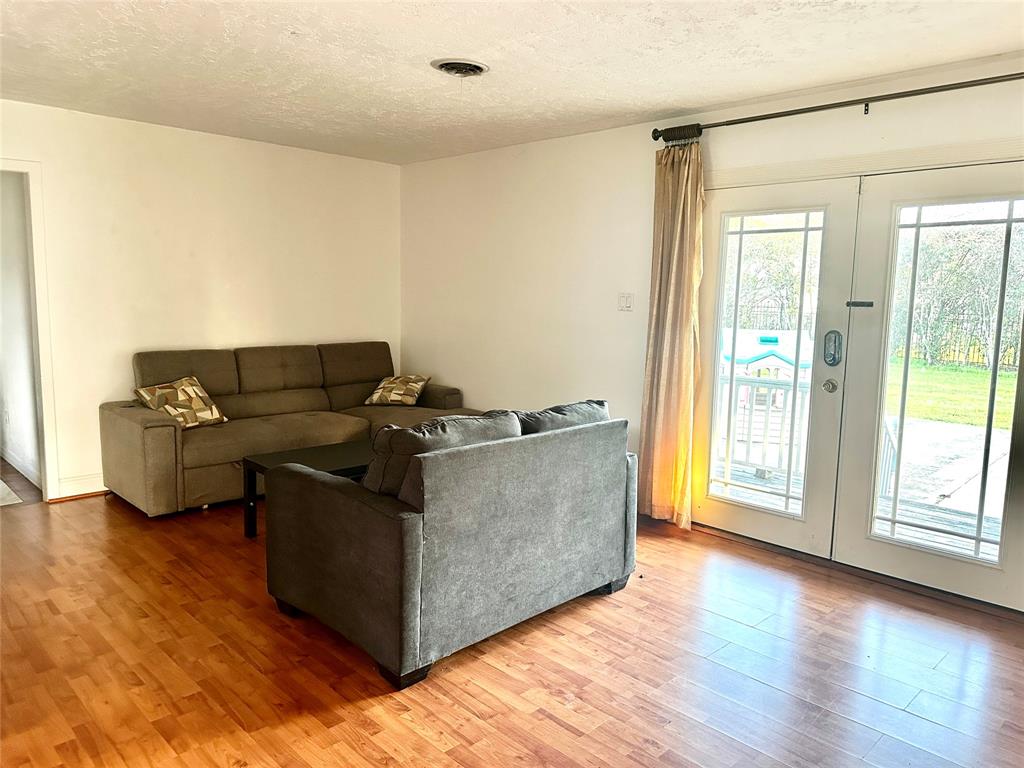633 Hillhouse Rd, Pearland, Texas image 11