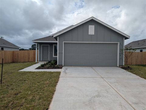 A home in Angleton