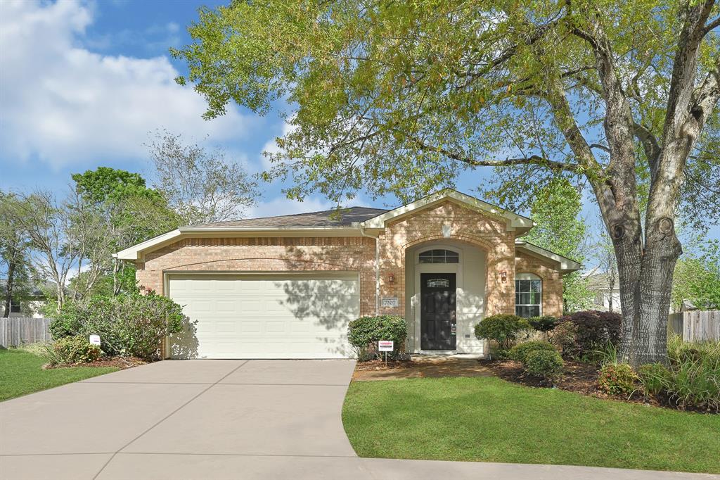 7207 Highland Oak Court, Richmond, Texas image 1