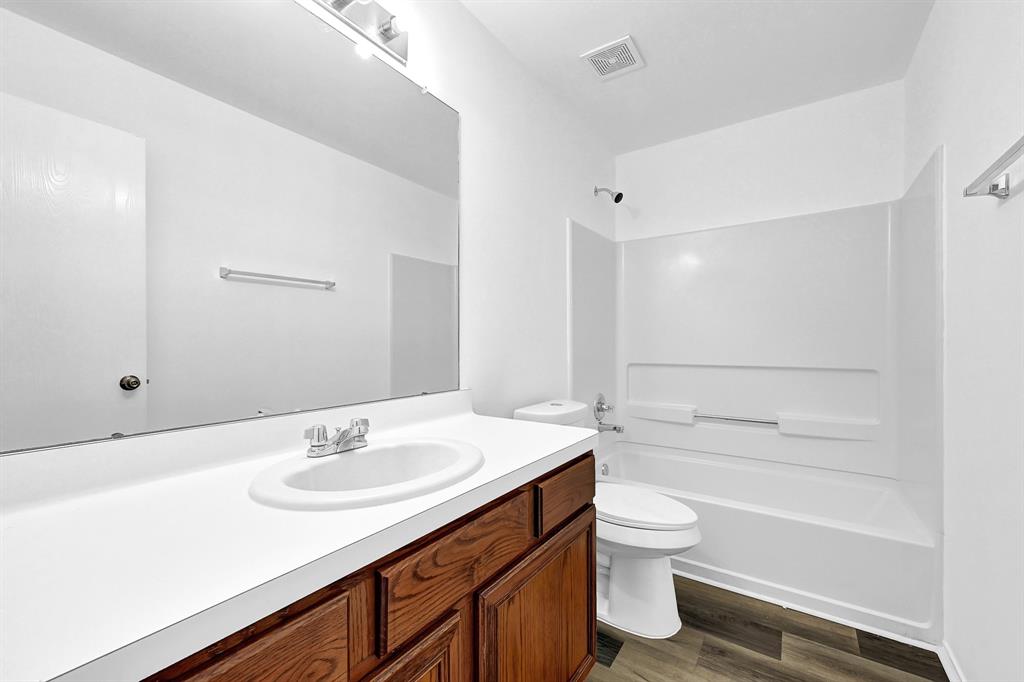 7207 Highland Oak Court, Richmond, Texas image 12