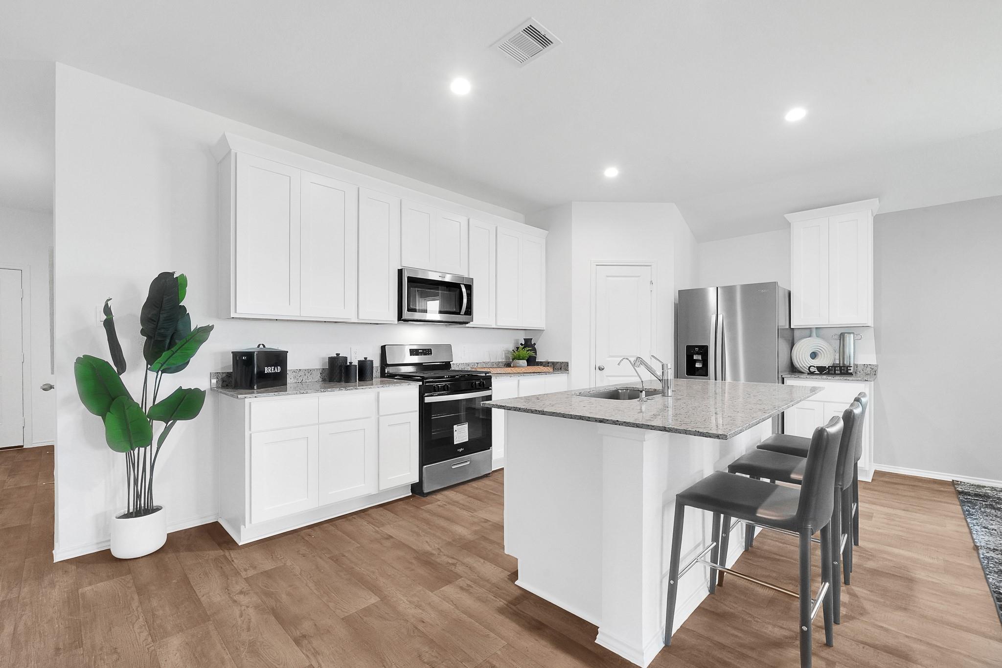 3823 Matias River Ct