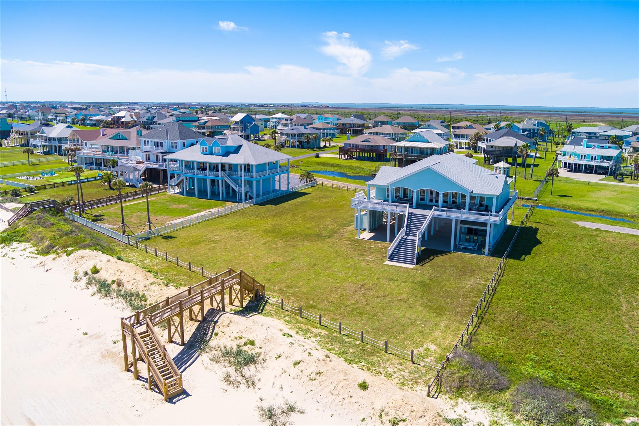 3244 Gulf Castle Drive