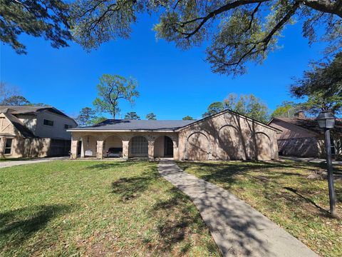 Photo of 710 Enchanted River Drive, Spring, TX 77388 (MLS # 25986944)