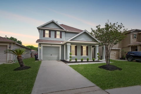 Photo of 255 Silky Leaf Drive, Houston, TX 77073 (MLS # 71075783)