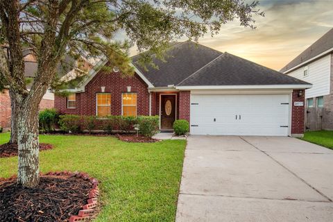 Photo of 24519 Red Bluff Trail, Katy, TX 77494 (MLS # 7845892)