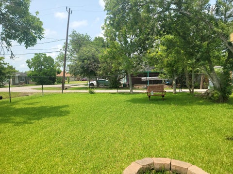 Photo of 220 N Avenue B, Freeport, TX 77541 (MLS # 5961379)